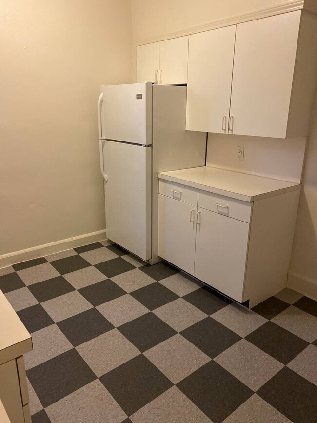 908 Palmer Ave, Mamaroneck, NY 10543 Room for Rent in Mamaroneck, NY