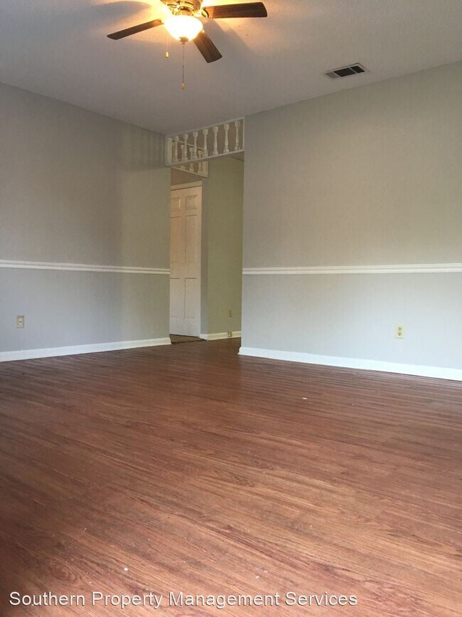 Foto del edificio - 3 br, 2 bath House - 106 Prince Way