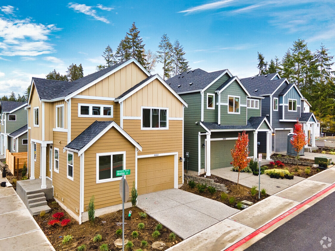 Skansie Pointe Luxury Homes Apartments Gig Harbor, WA