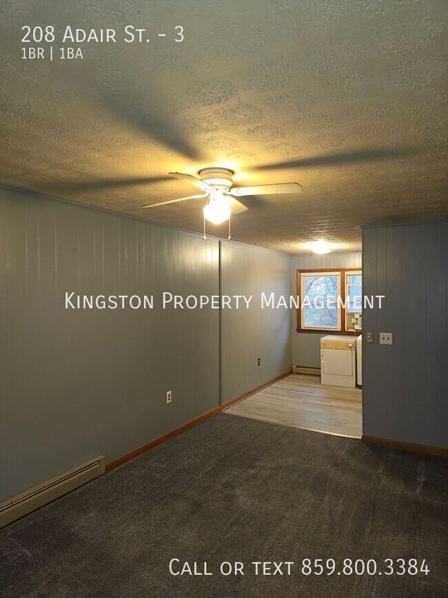 Foto del edificio - 208 E Adair St