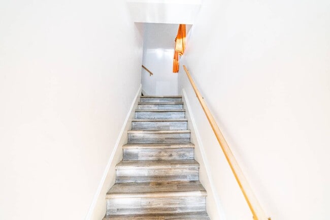 Photo du bâtiment - 368 Dufferin St