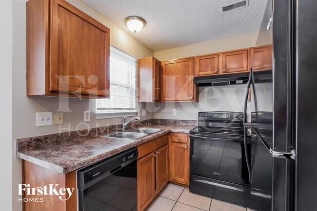 Foto del edificio - 5519 Stone Bluff Ct