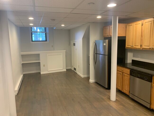 Foto del edificio - 61 Park Dr