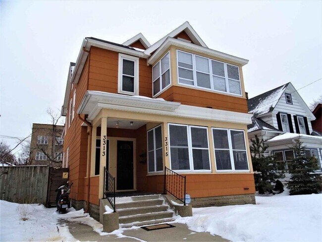 Foto del edificio - 3313 Girard Ave S