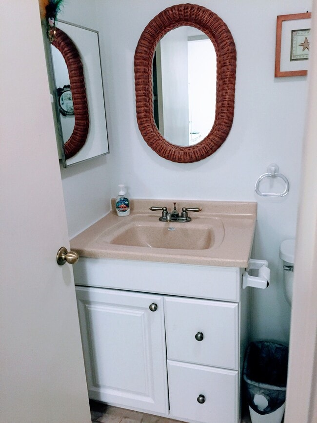 Building Photo - 3124 US HWY 441 SE