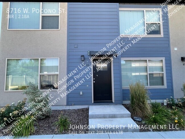 Foto del edificio - Stylish Garden City Townhome with Modern A...