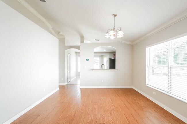 Foto del edificio - 18136 Cypress Bay Pkwy
