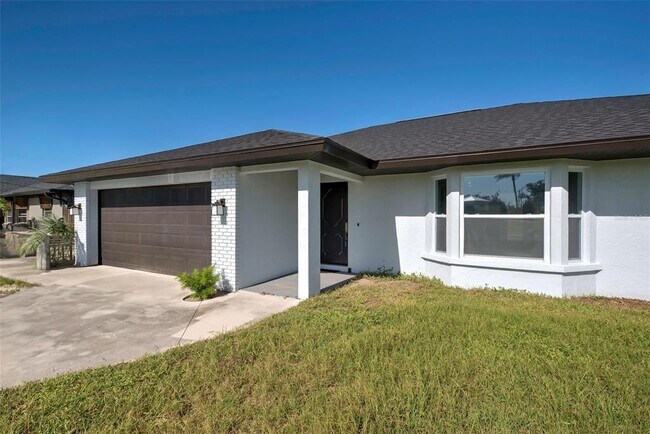 Foto del edificio - 7379 Snow Dr
