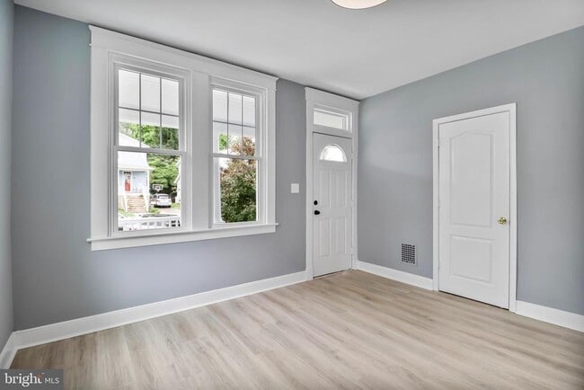 Building Photo - 47 N Prospect Ave