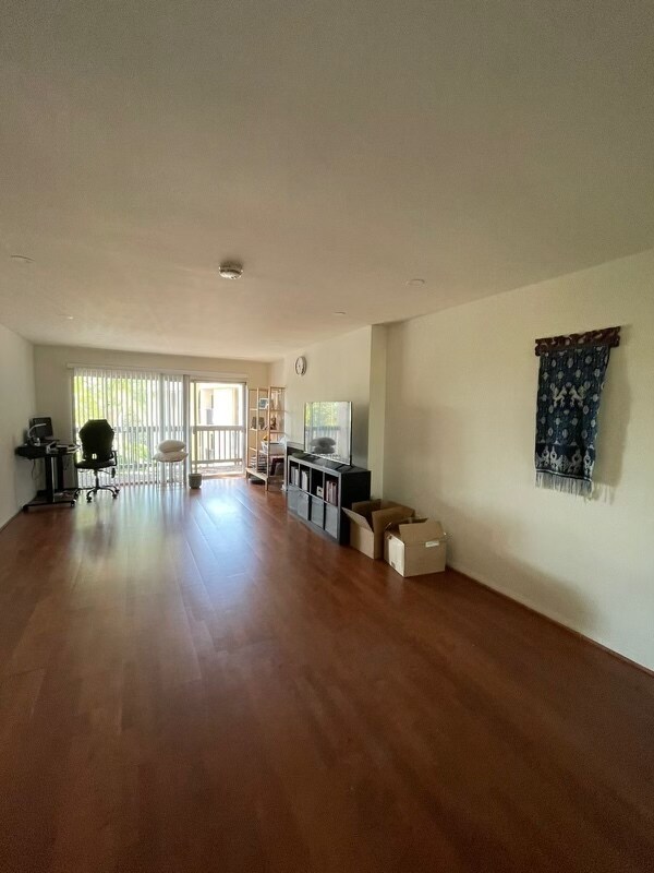 Building Photo - 7315 Raintree Cir