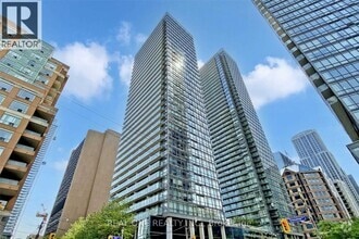 Building Photo - 37 Grosvenor St