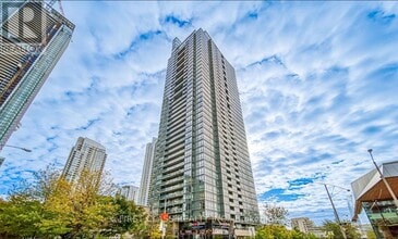 Building Photo - 4301-15-3615 Fort York Blvd