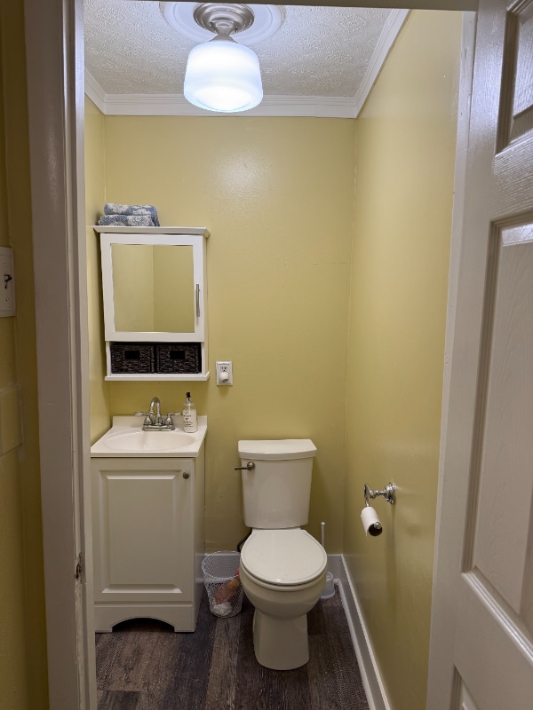 Building Photo - 123 Clearview Ave