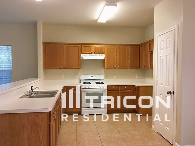 Building Photo - 11335 Carla St