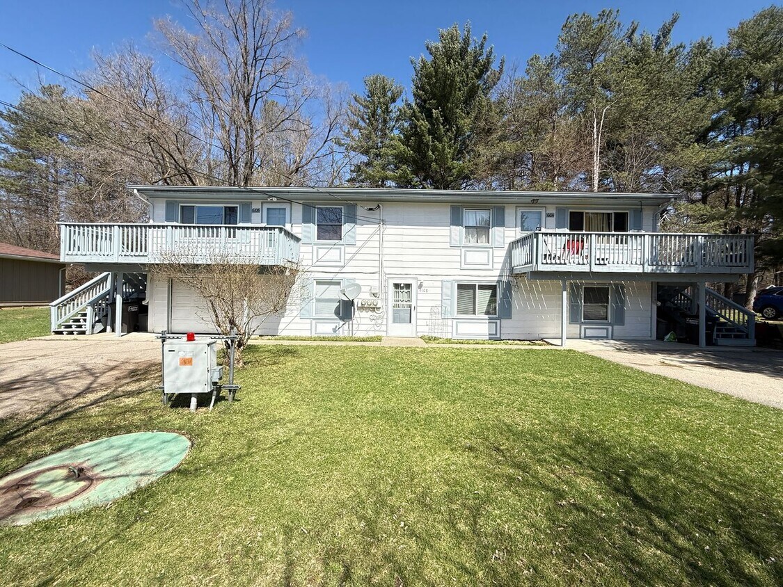 Foto principal - 6108-6108 Scotch Blue Dr
