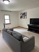 Building Photo - 3225 Kowis St