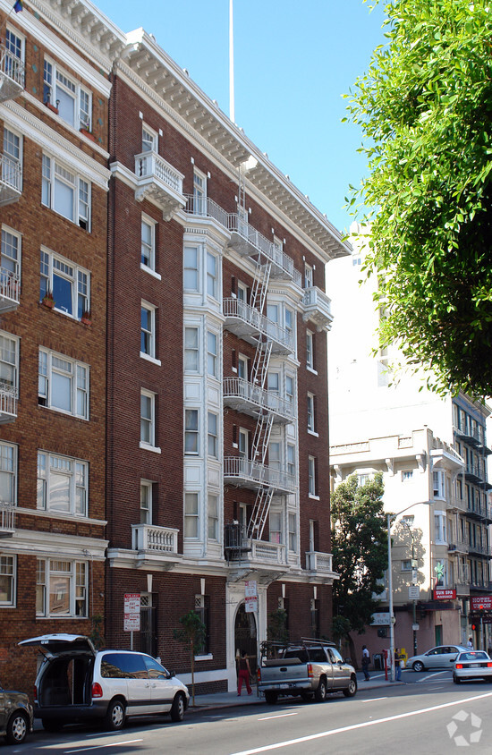 Building Photo - Stanford Apartments