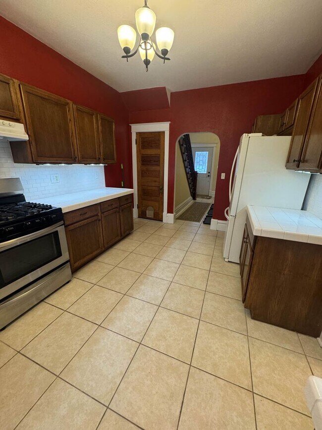 Foto del edificio - 3 Bedroom Freshly Renovated Family Home in Houghton