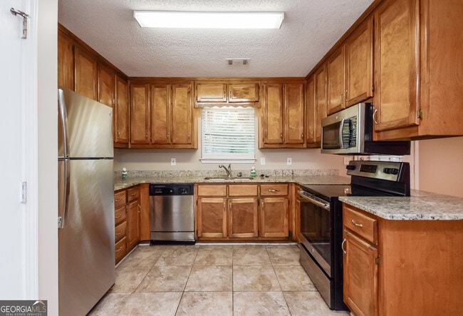 Foto del edificio - 1686 Salem Mill Ct SE