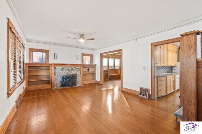 Foto del edificio - 350 N 41st St