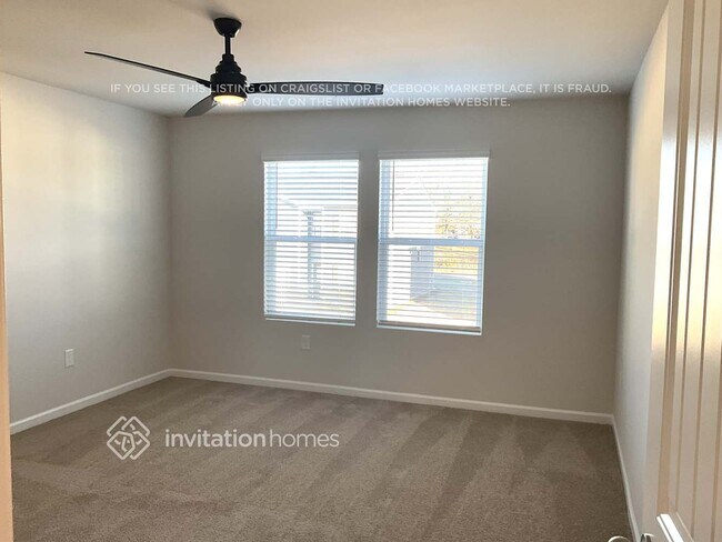 Building Photo - 207 White Flds Ave