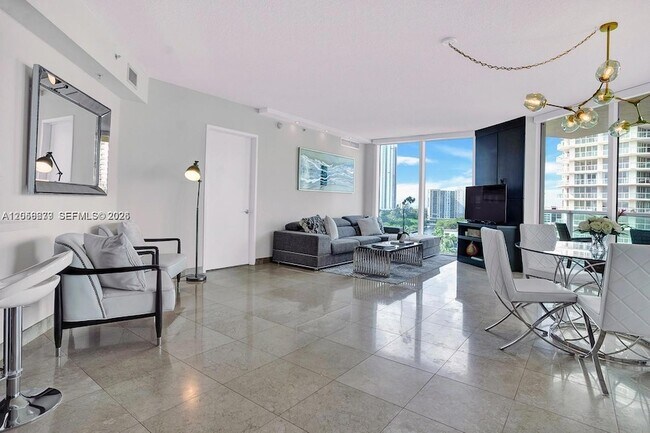 Building Photo - 150 Sunny Isles Blvd