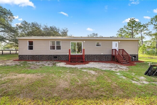 Foto del edificio - 4660 SW 166th Court Rd