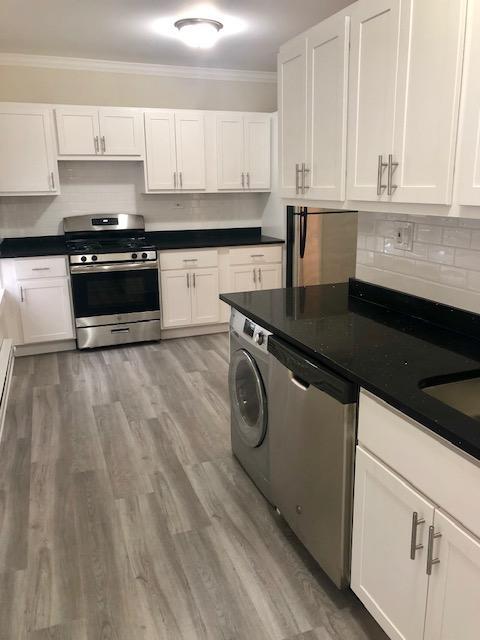 Foto principal - 1 bedroom in Chicago IL 60657