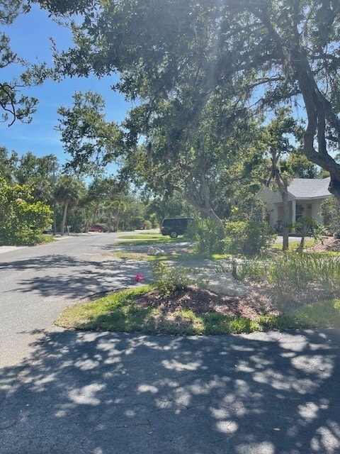 Building Photo - 1847 Highland Rd