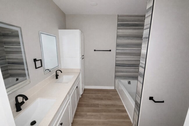 Foto del edificio - 1422 W Willis St