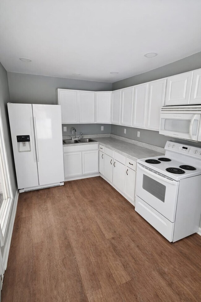 Foto del edificio - 761 Norway Ave