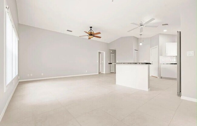 Building Photo - 1207 Pine Sage Cir