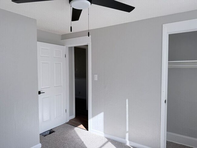 Foto del edificio - Newly Remolded 2 Bedroom Home on the South...