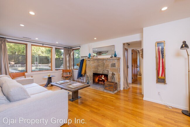 Building Photo - 2 br, 1.5 bath House - 12609 Sisar Rd