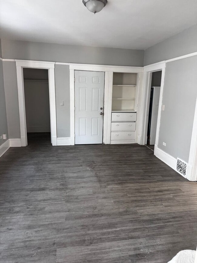 Foto del edificio - 3718 E 59th St