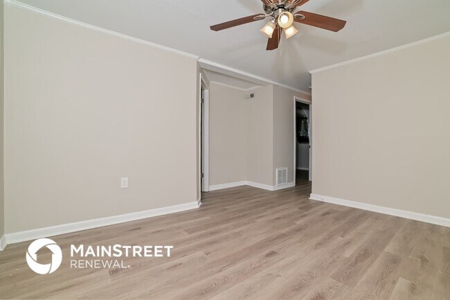 Foto del edificio - 7833 Brownvue Rd