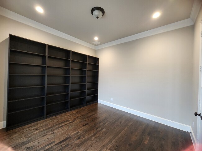 Foto del edificio - 7163 Split Rein Rd