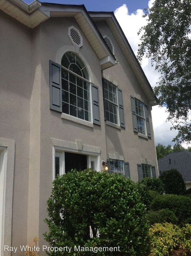 Building Photo - 3 br, 2.5 bath House - 32 Prestwick Drive