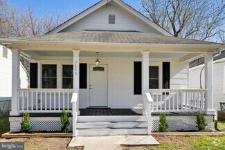 Building Photo - 3406 Stockton St