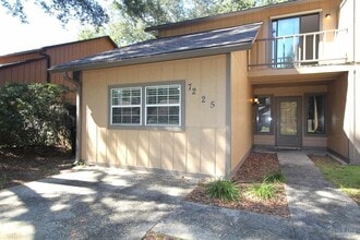Building Photo - 7225 Dogwood Terrace Dr