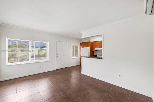 Foto del edificio - 520 NE 82nd Terrace