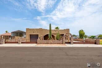 Building Photo - 12790 E 46th Dr
