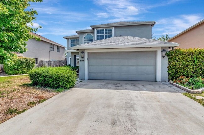 Foto del edificio - 22300 Sands Point Dr