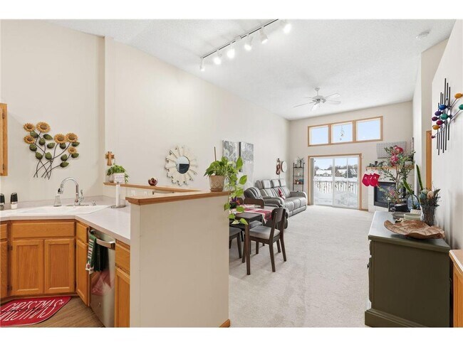 Foto del edificio - 3909 93rd Ave N