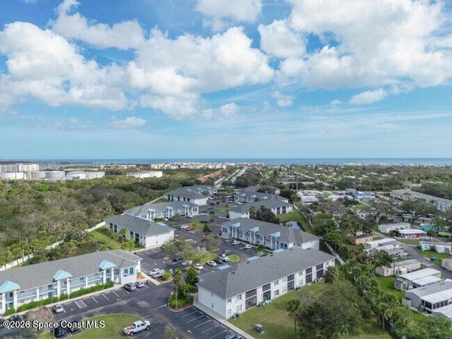 Foto del edificio - 180 Portside Ave