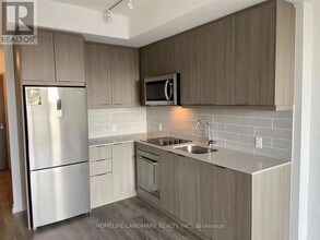 Building Photo - 38 Forest Manor Rd