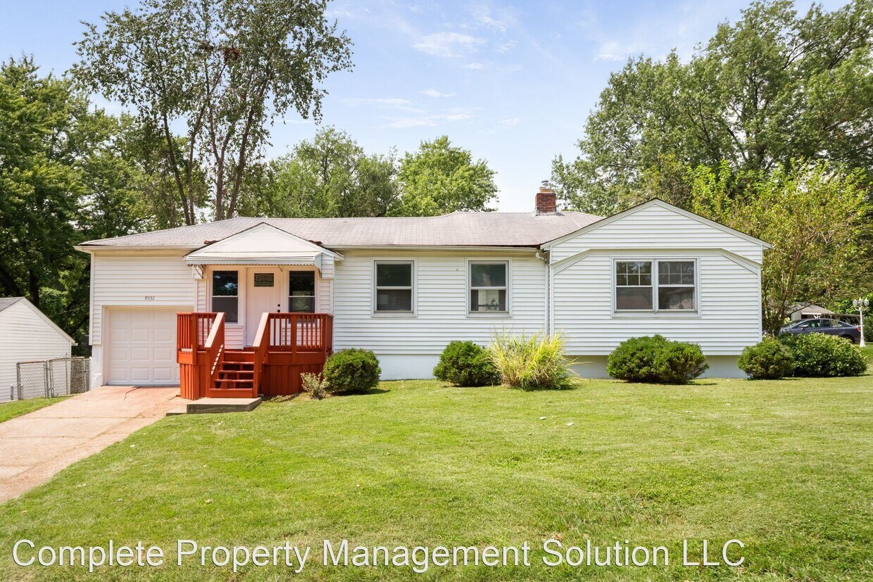 Primary Photo - 2 br, 1 bath House - 9551 Cantwell