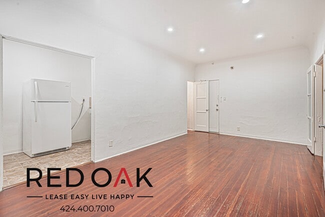 Foto del edificio - 706 N St Andrews Pl