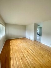 Building Photo - 9232 Ames Ave
