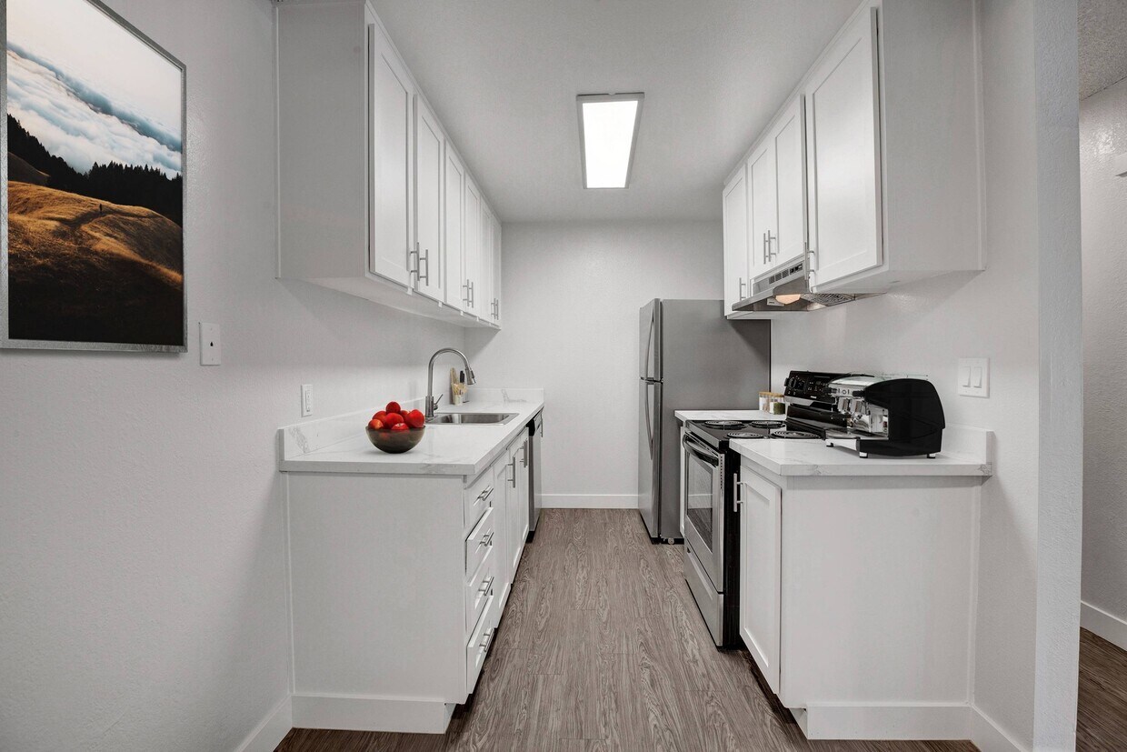 The Hawthorne Apartments 5820 Sutter Ave Carmichael, CA